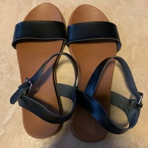 Target universal thread ankle sandals